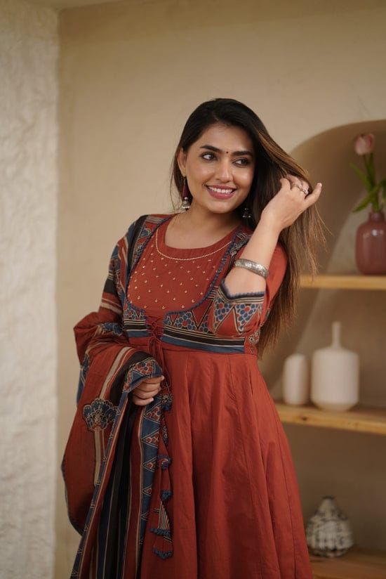 lightens the soul  cotton anarkali set