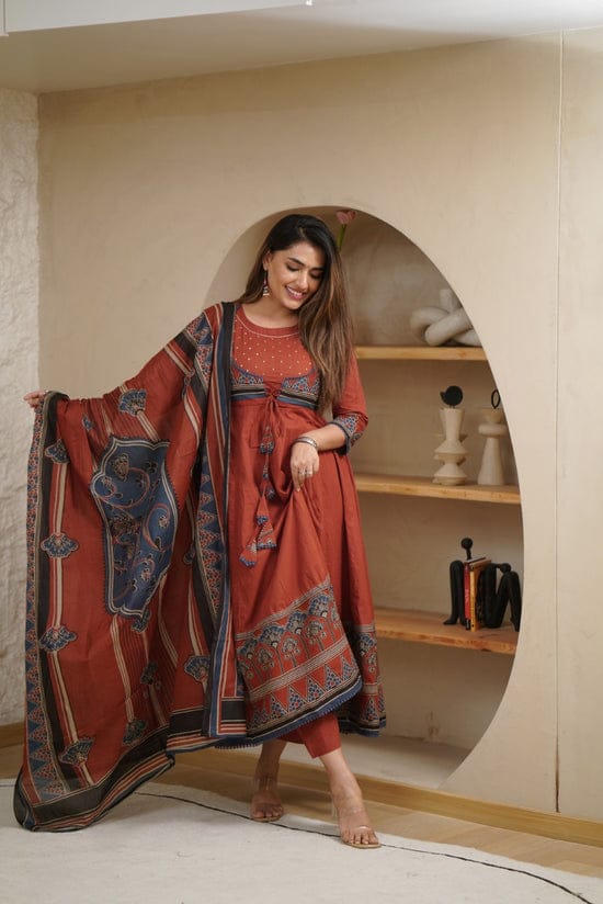 lightens the soul  cotton anarkali set