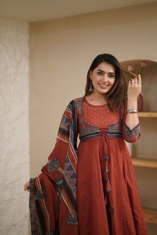 lightens the soul  cotton anarkali set