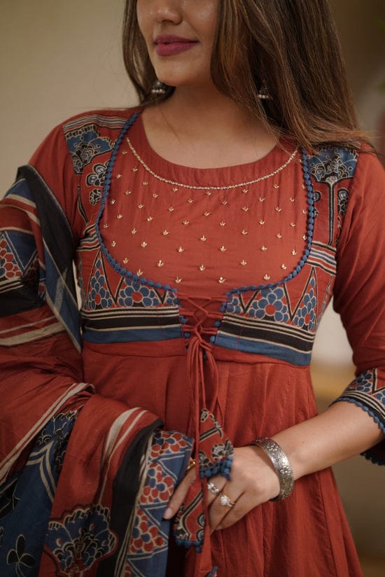 lightens the soul  cotton anarkali set