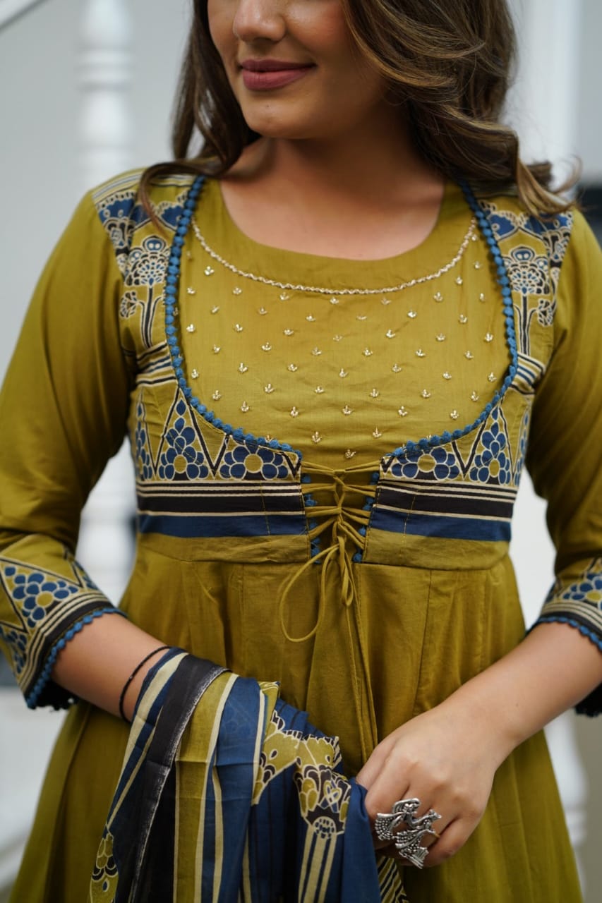 lightens the soul cotton  anarkali set